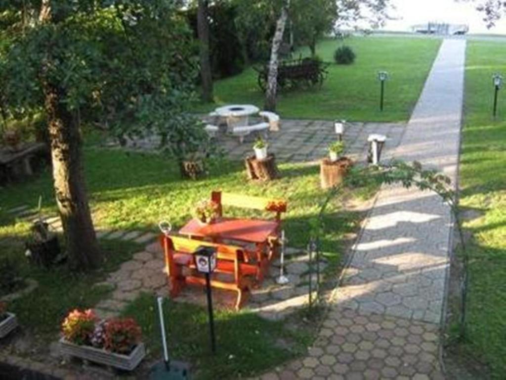 Monika Panzio Hotel Tata Exterior photo